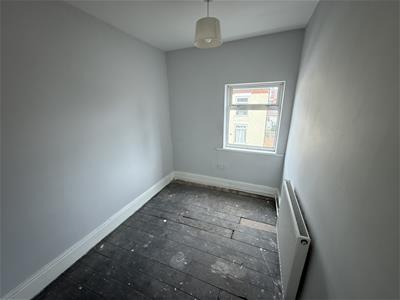 Picture 12